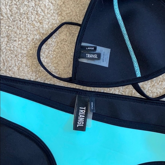 Triangl swim suit - Picture 2 of 2